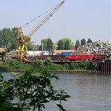 0705F 48 Schrott vor Duisburg